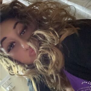 Meet your Posher, Kam